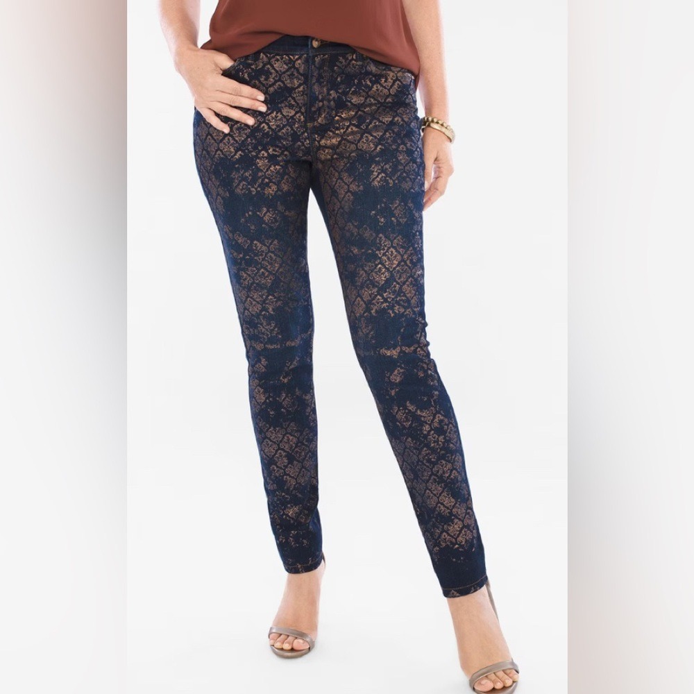 Chico's‎ Platinum Foiled Lace Jeggings Size 0 (Standard Size 4)